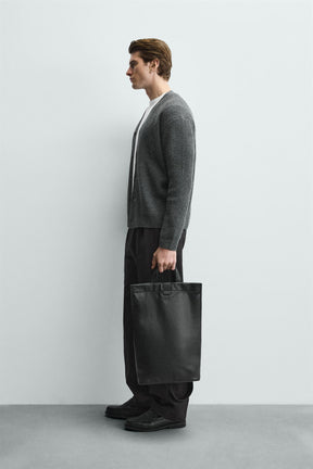 Strickjacke aus strukturierter Wolle