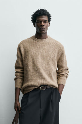 REGULAR FIT WAFFLE-KNIT JUMPER - Image 2
