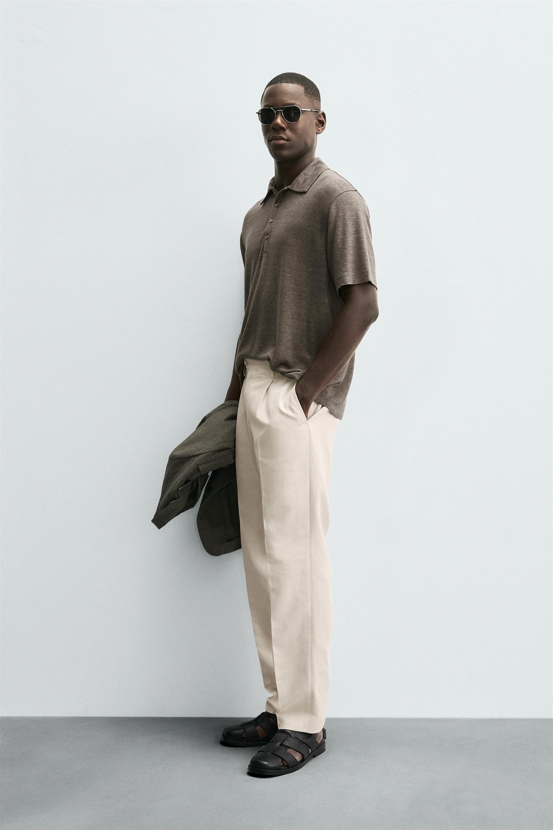 REGULAR FIT PLEATED TROUSERS - Image 4