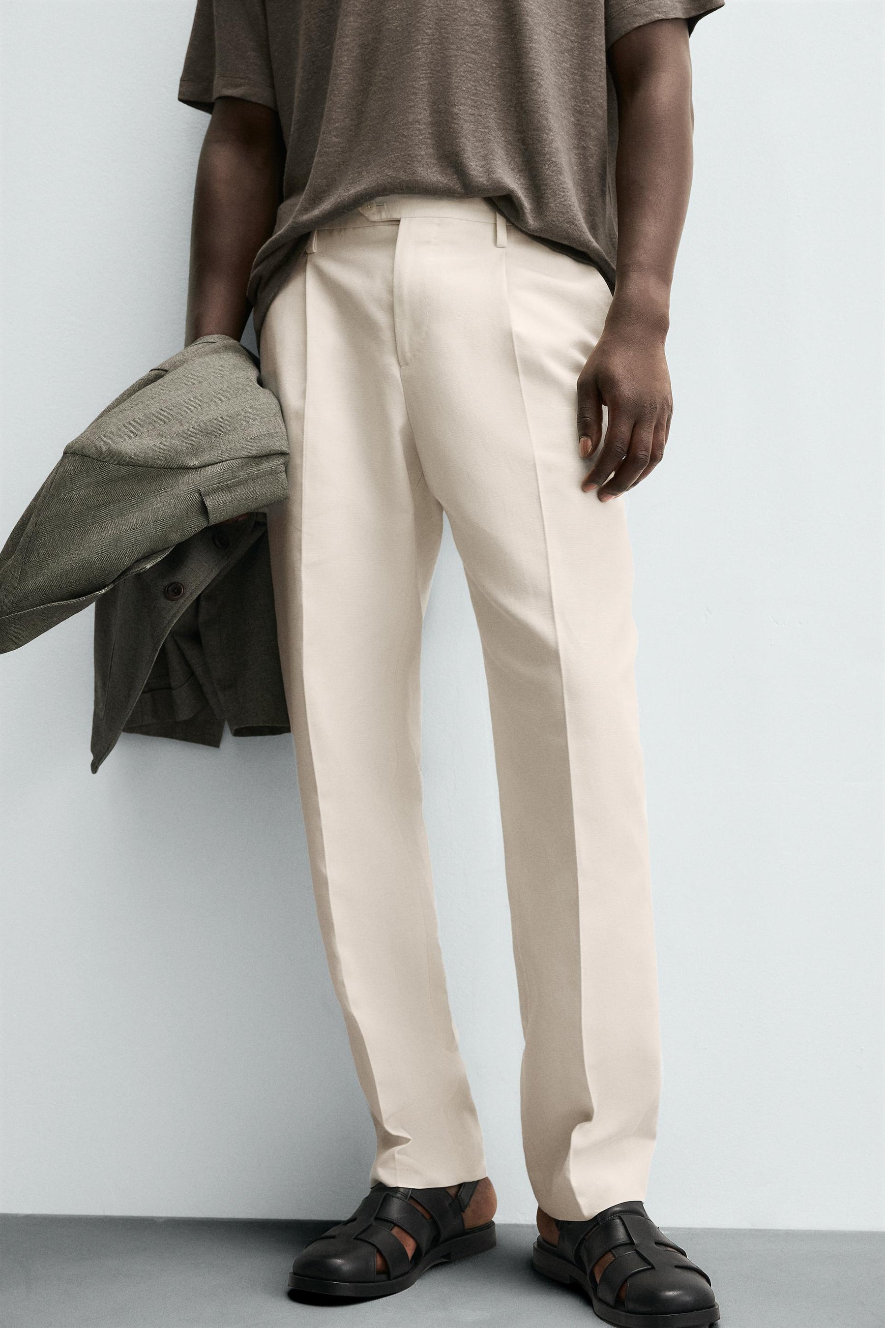 REGULAR FIT PLEATED TROUSERS - Image 5