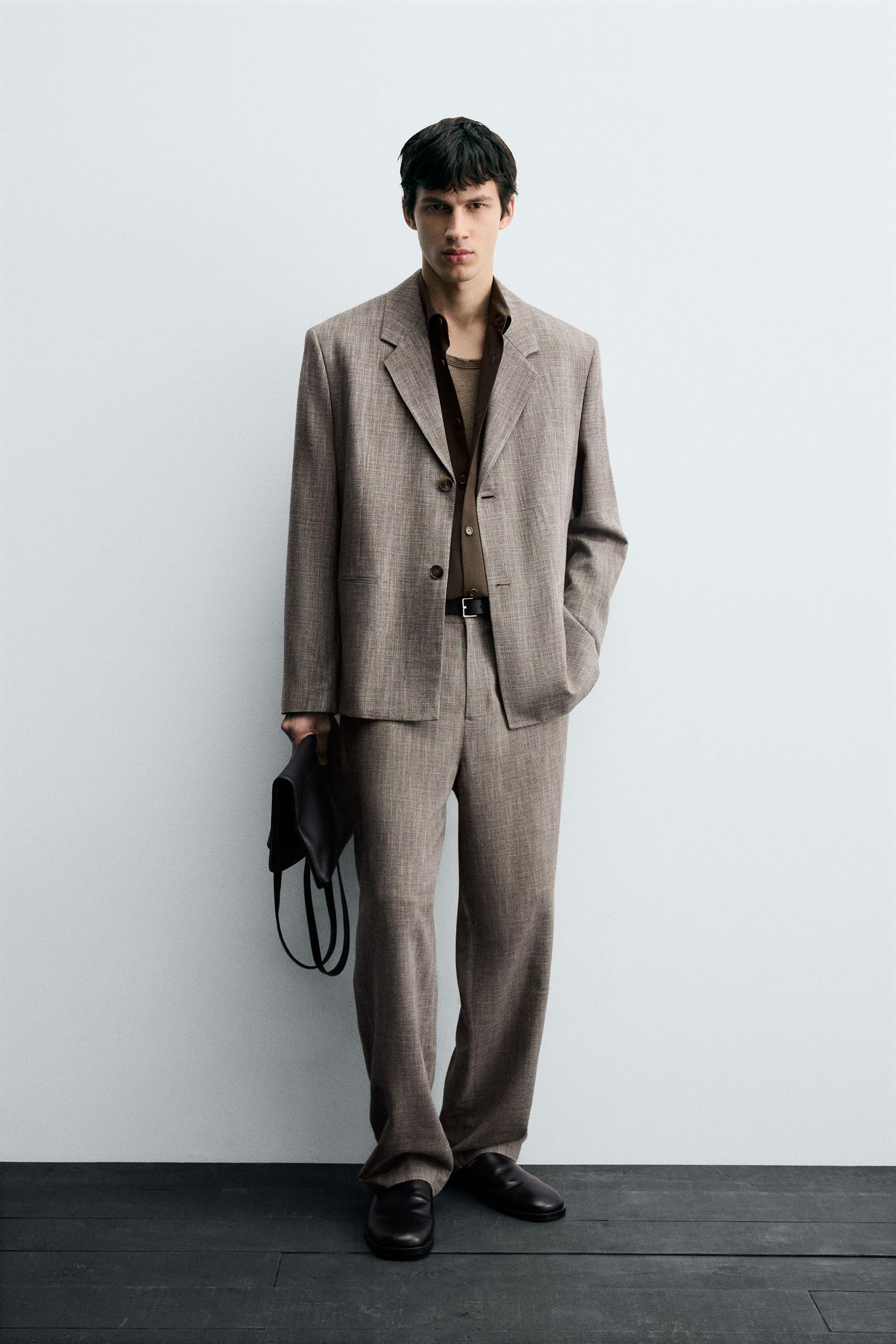 TEXTURED SUIT BLAZER - Image 1
