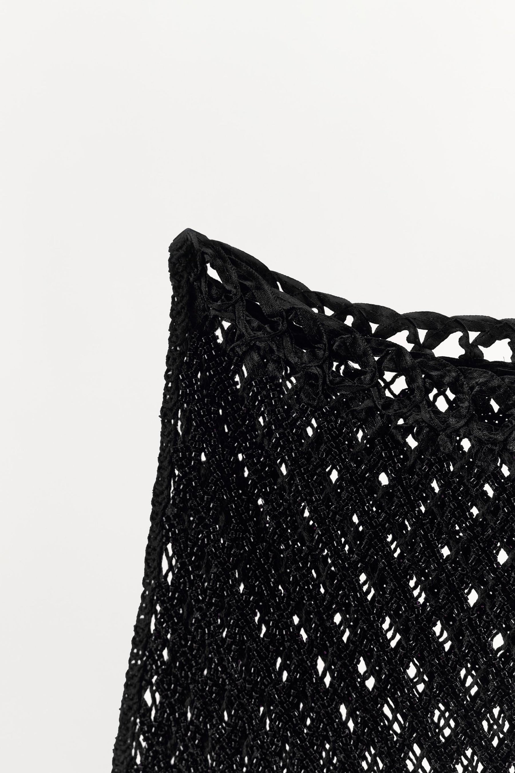 BEADED TEXTURED KNIT TOP