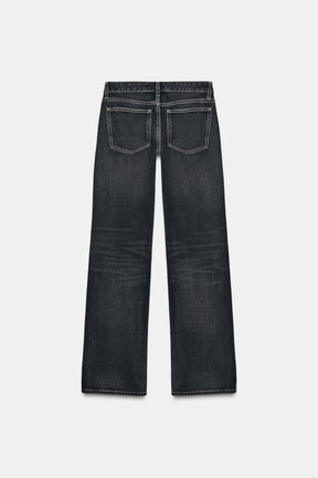 Wide-leg low-rise jeans