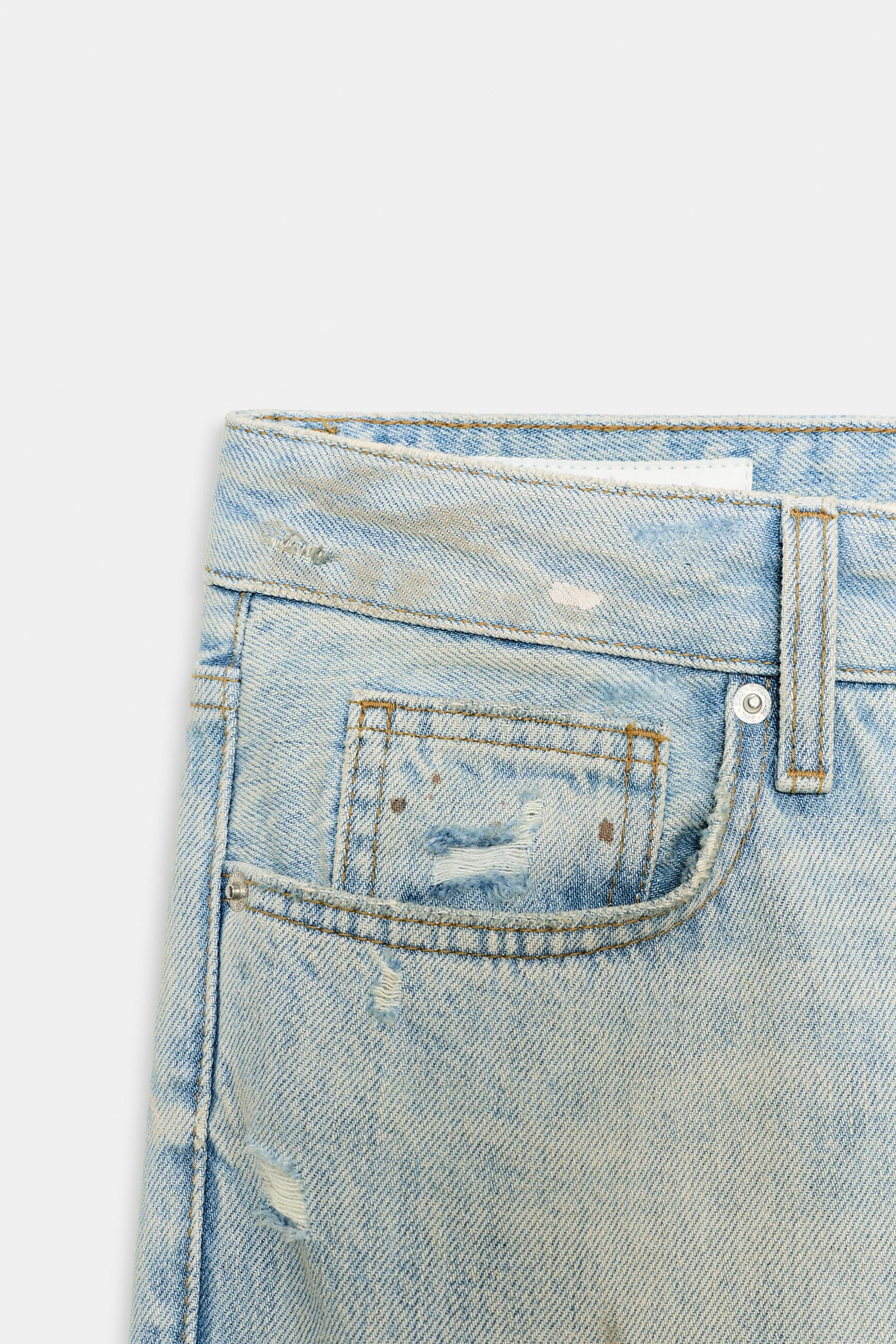 STRAIGHT-LEG JEANS