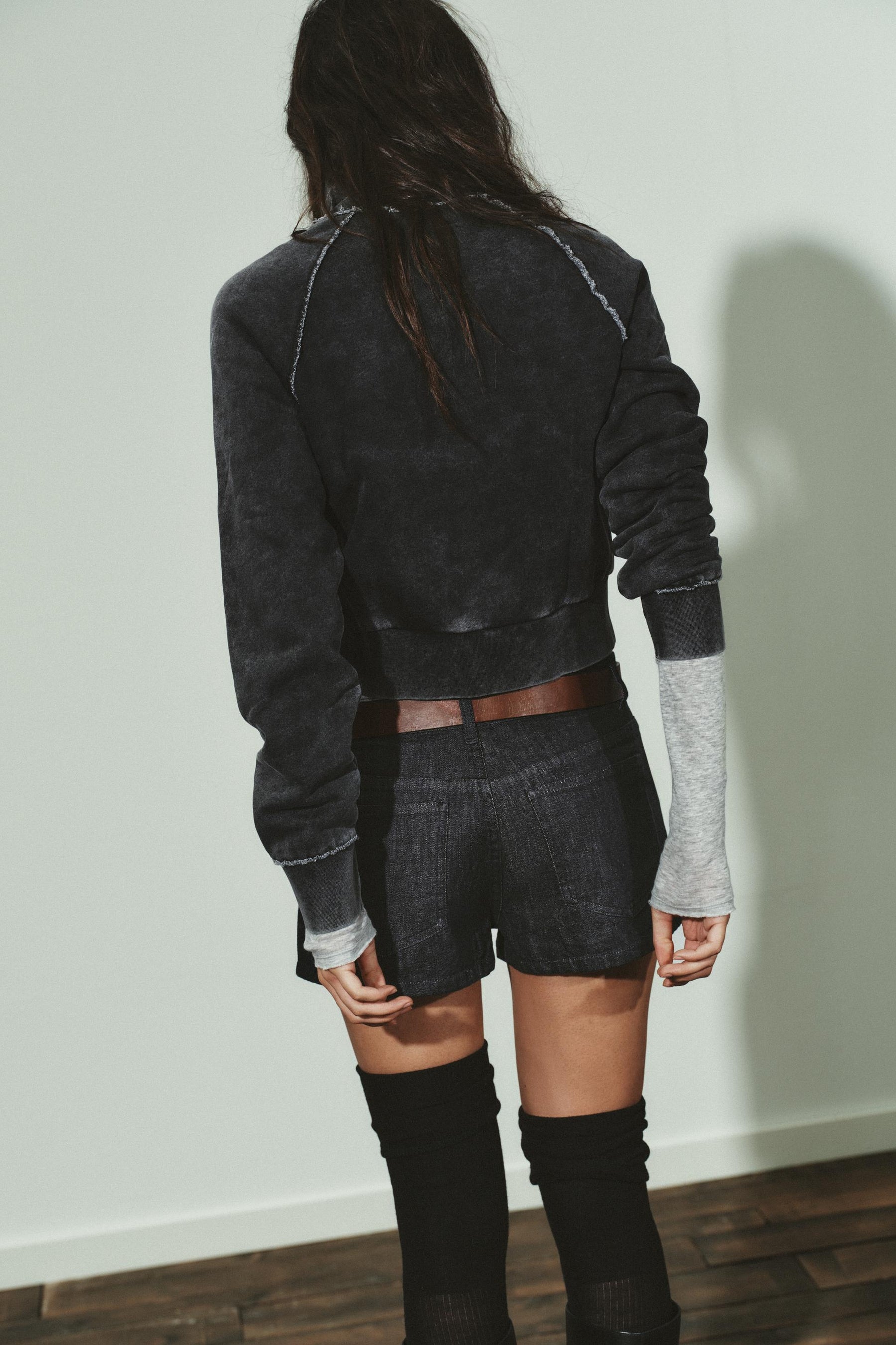 Seam-detailed sweatshirt.