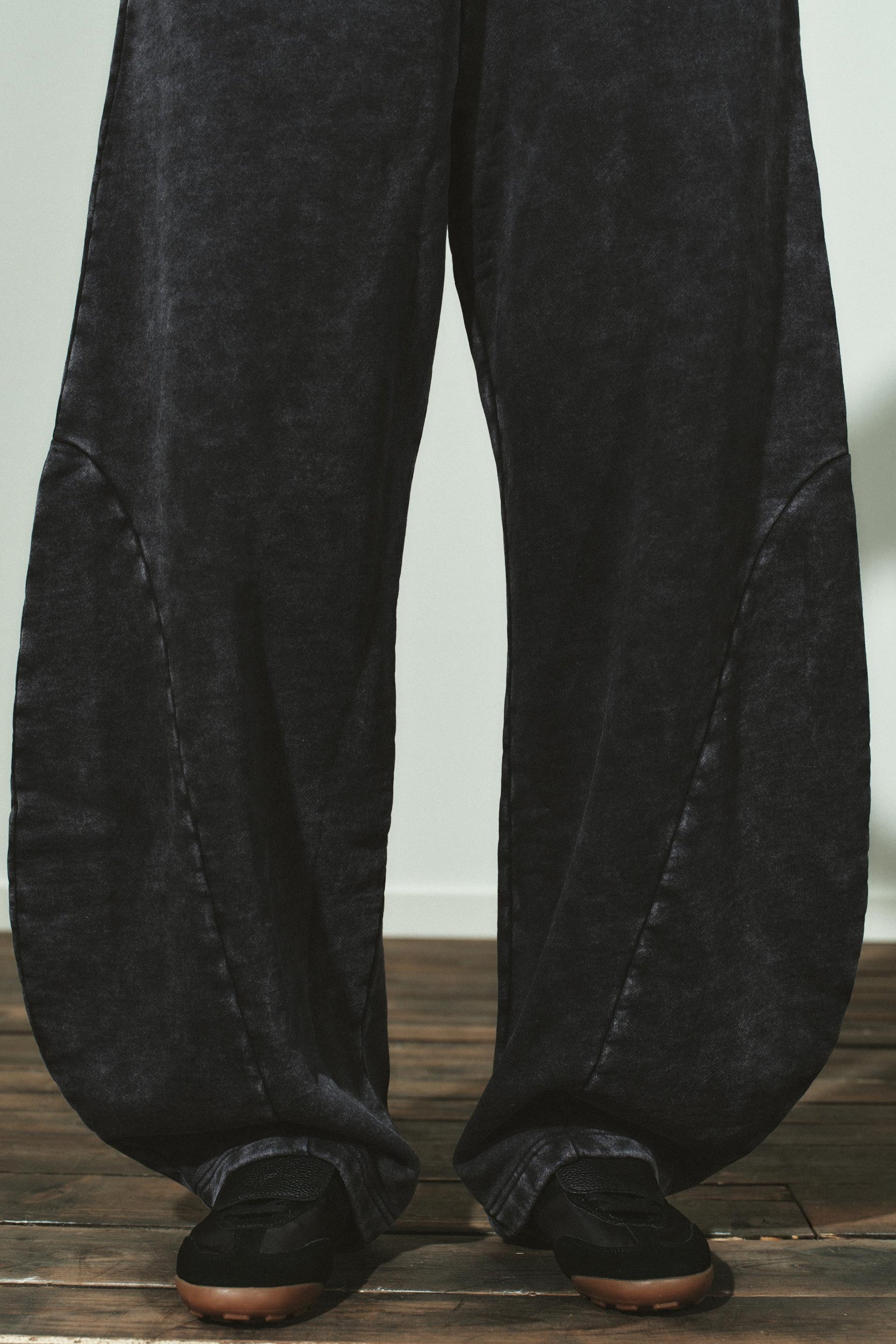 WASHED CARROT TROUSERS