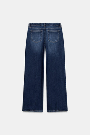 Relaxed Slim Low-Rise Jeans
