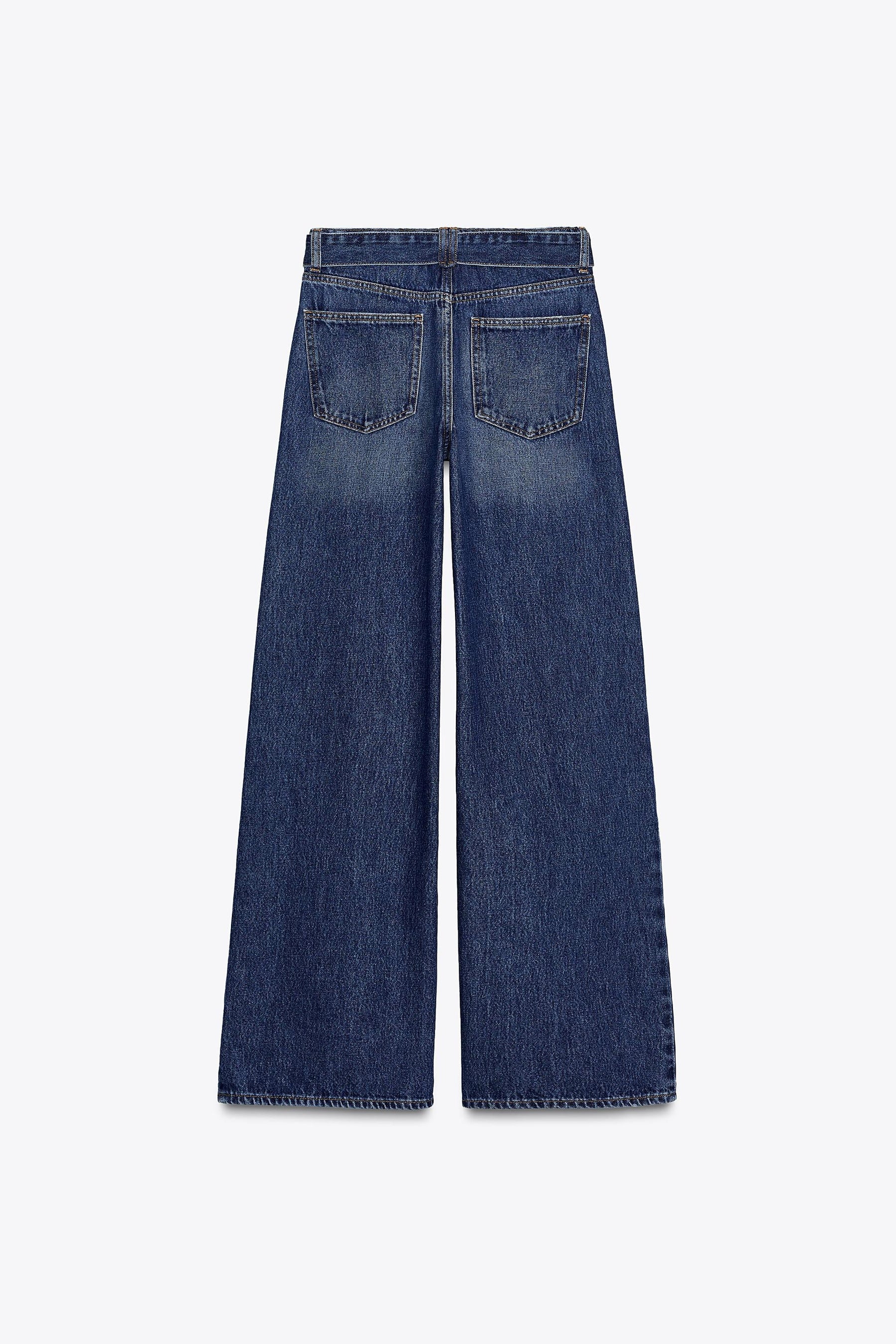 WIDE-LEG BELTED JEANS