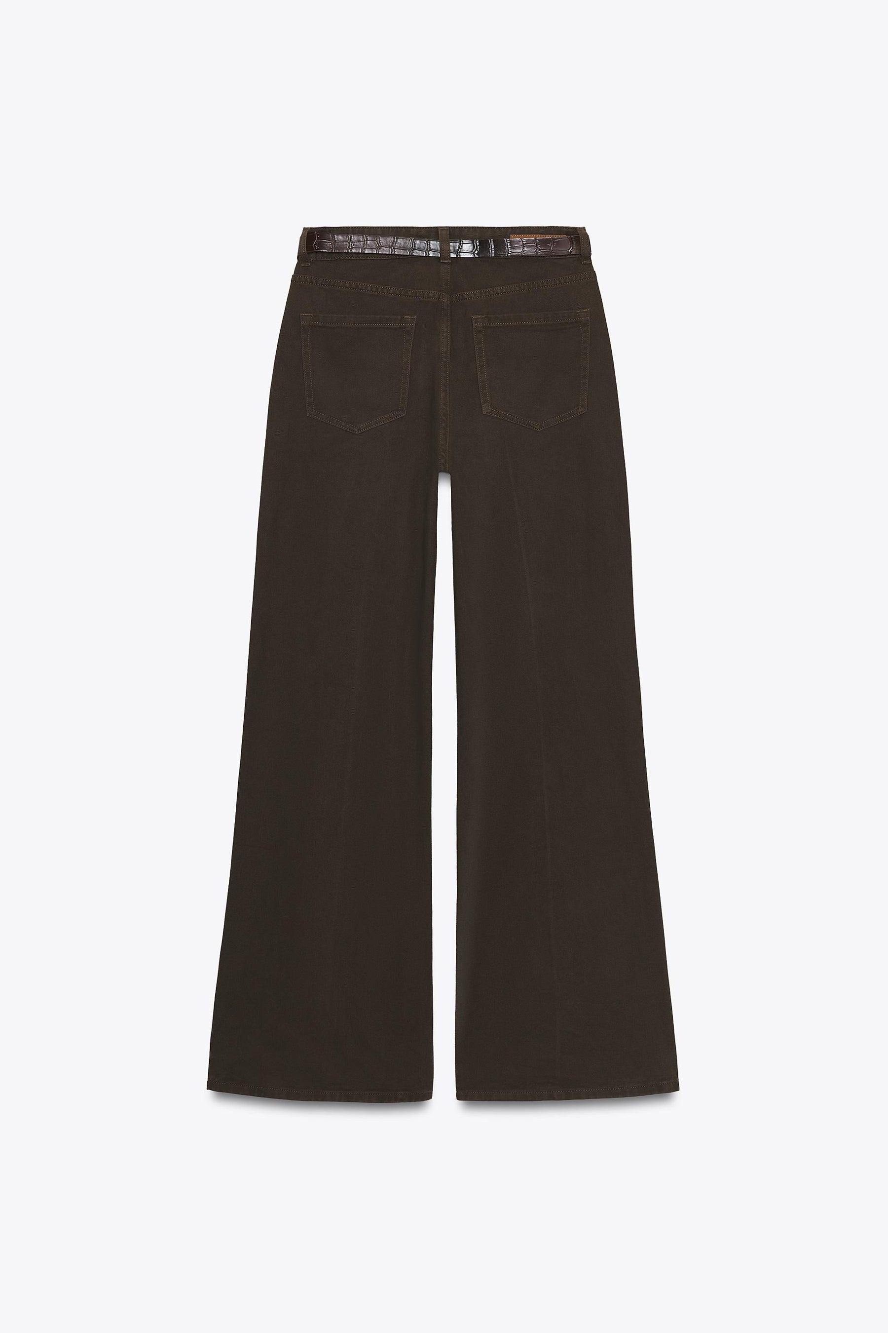 High-waist belted jeans