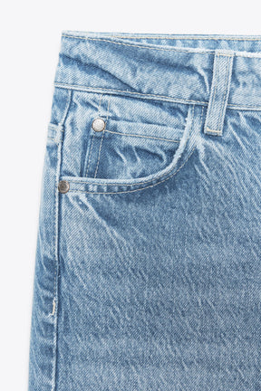 MID-WAIST BOOTCUT JEANS