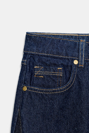 Wide-Leg High-Waist Jeans