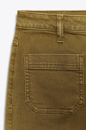 High-Waist Jeans with Pockets