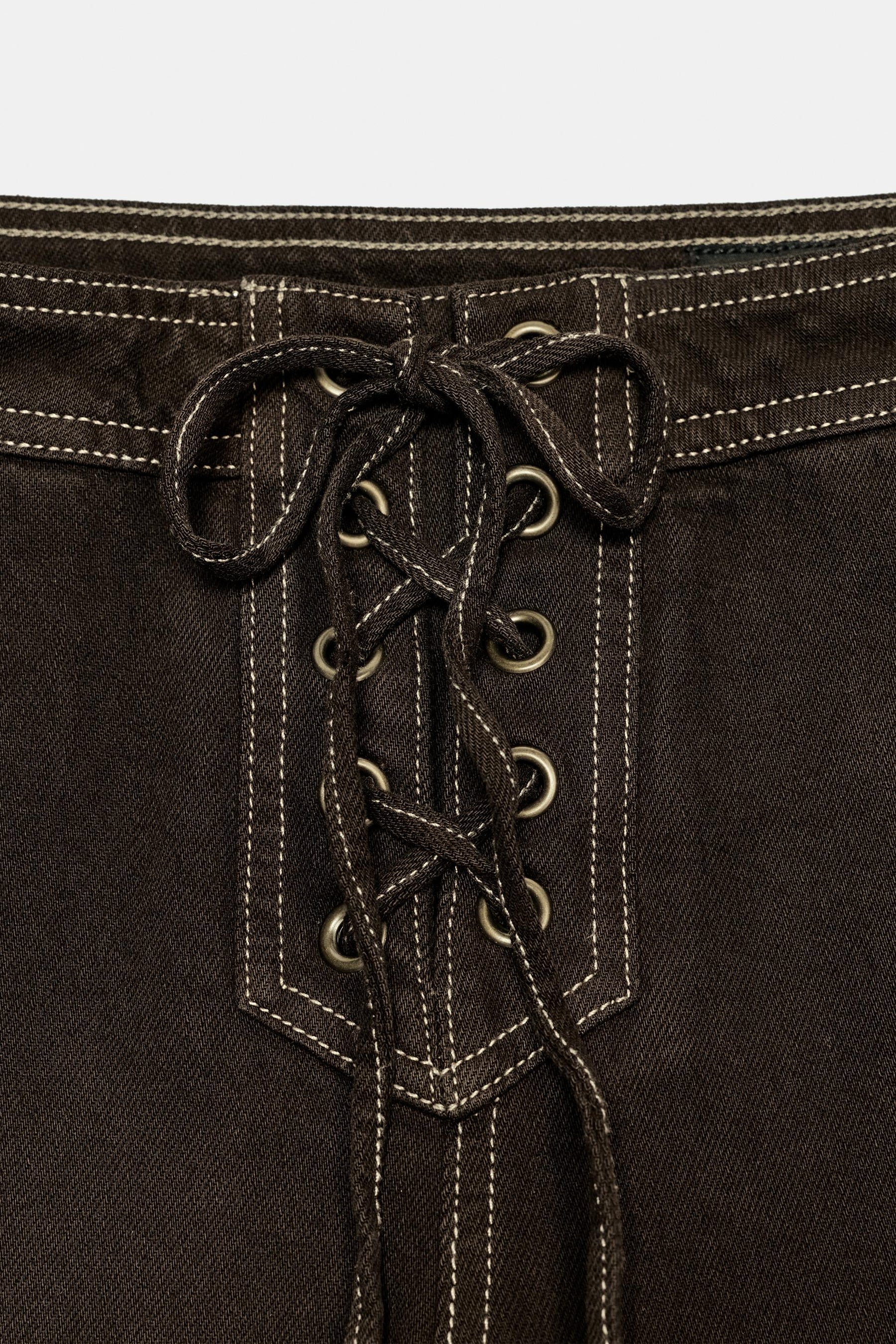 High-waist laced jeans
