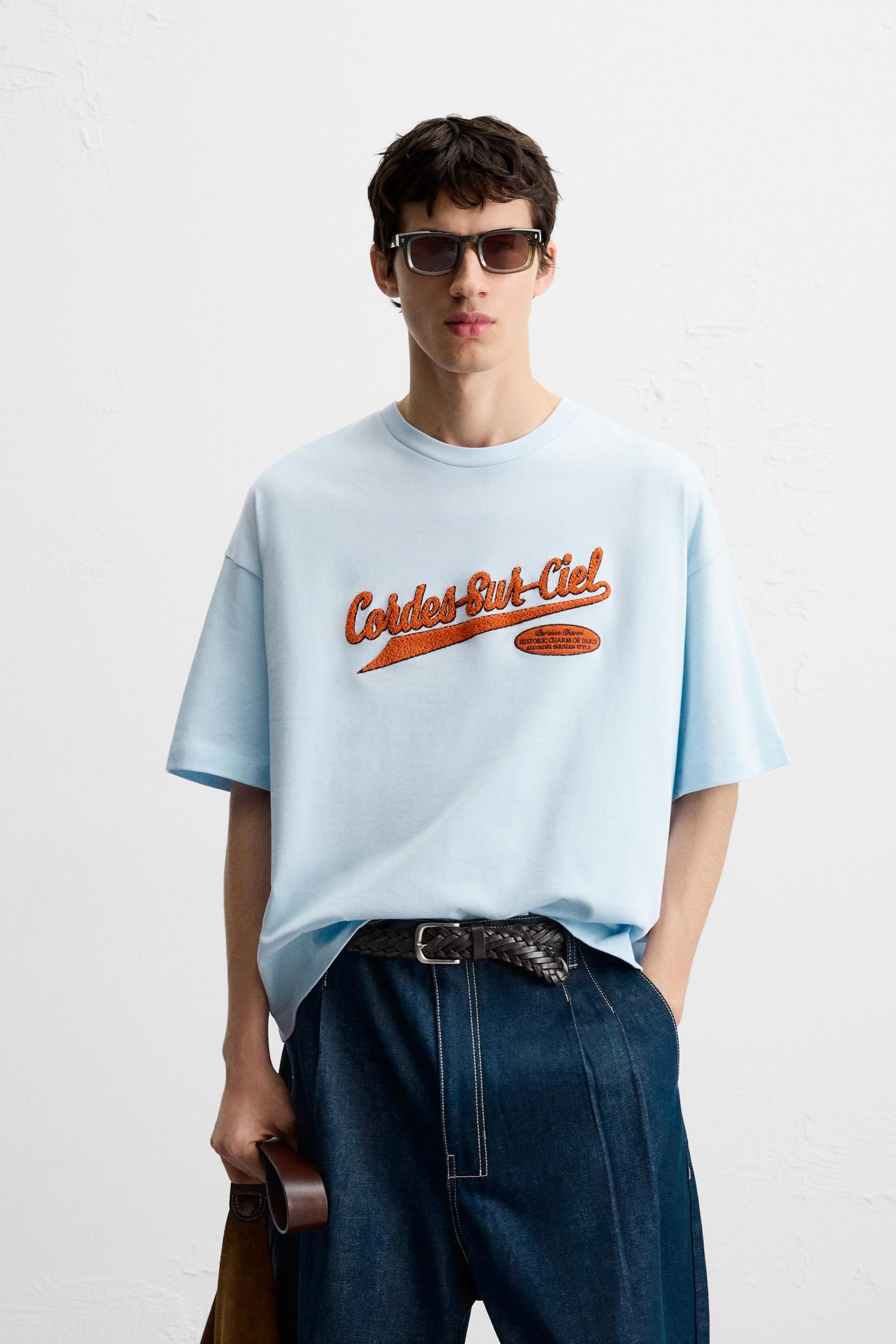 T-SHIRT WITH TERRYCLOTH PATCH - Image 2