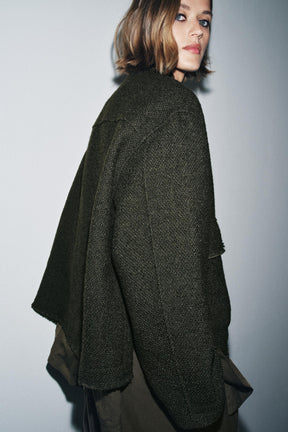 JACKE AUS STRUKTURIERTER WOLLMISCHUNG