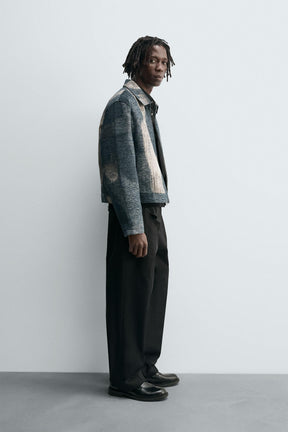 ABSTRACT JACQUARD JACKET - Image 4