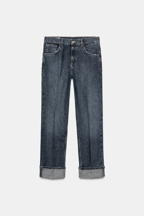 Gerade gefaltete Jeans