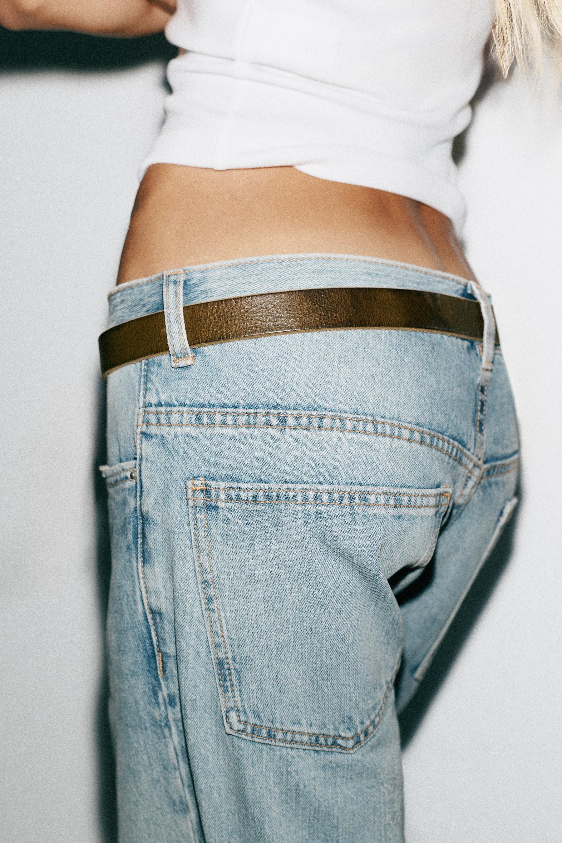 Straight Jeans