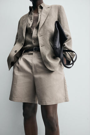 RELAXED FIT PLEATED BERMUDA SHORTS - Image 5