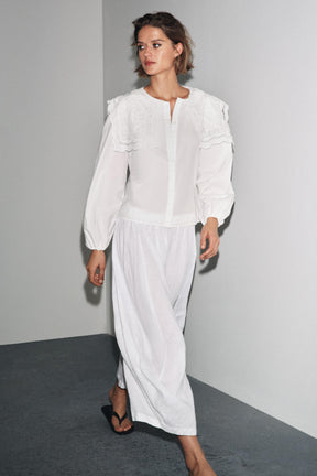 Embroidered Collar Poplin Shirt