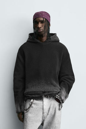 SPRAY EFFECT PRINT SWEATER - Image 2