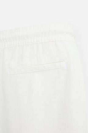TEXTURED REGULAR FIT BERMUDA SHORTS - Image 10