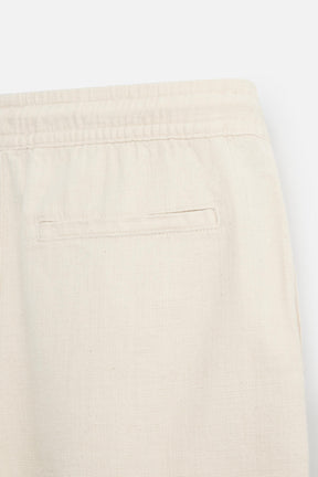 TEXTURED REGULAR FIT BERMUDA SHORTS - Image 9