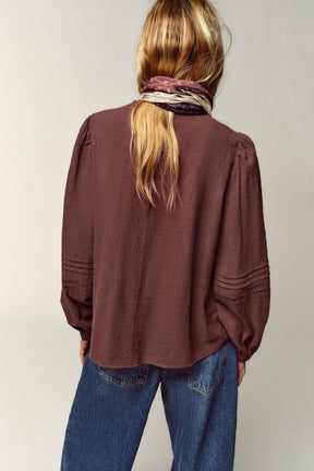 EMBROIDERED BLOUSE