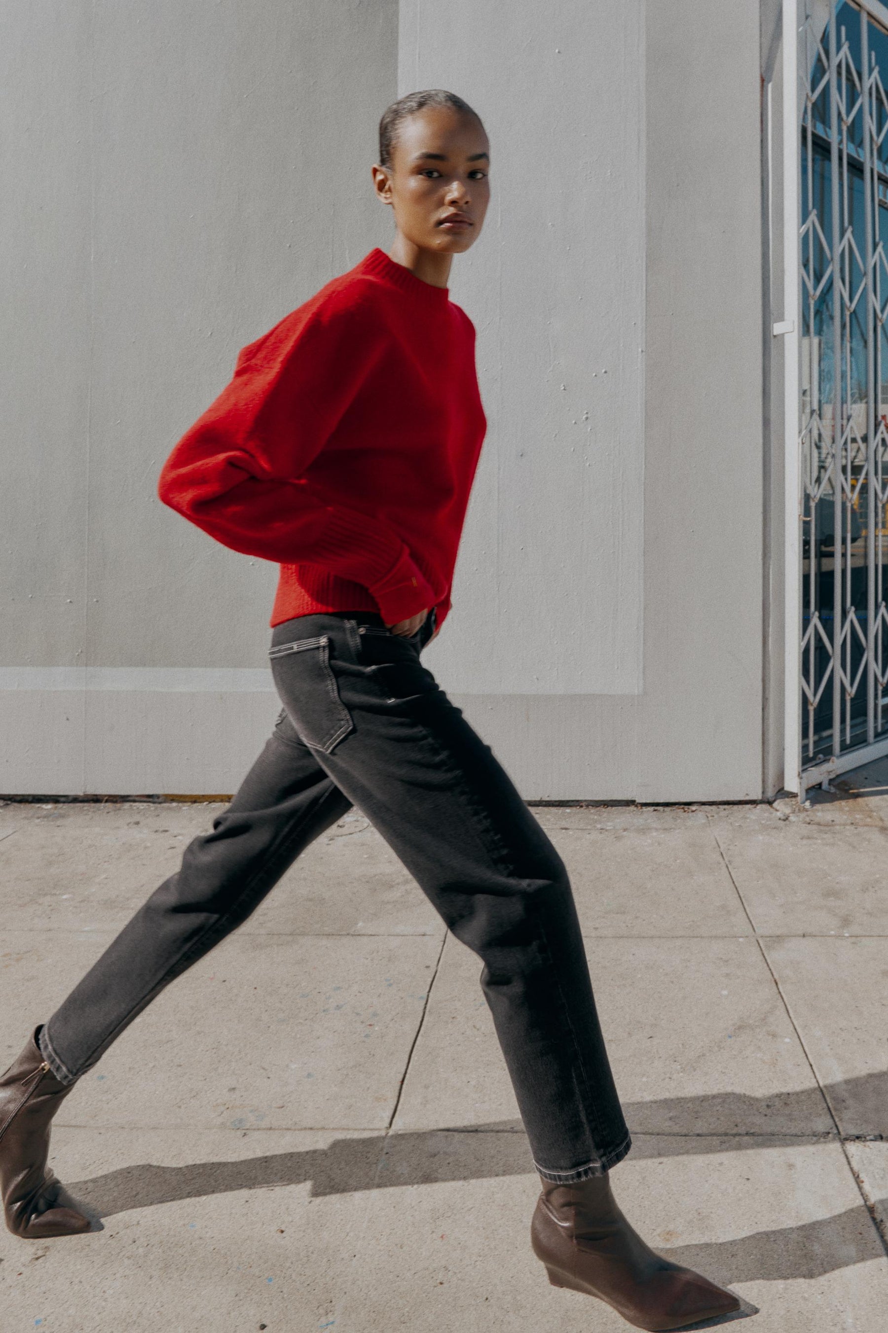 Mom-Jeans mit hohem Bund
