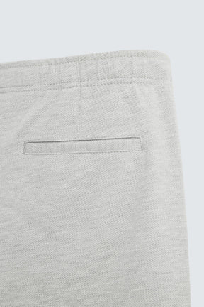 TEXTURED COMFORT BERMUDA SHORTS - Image 9