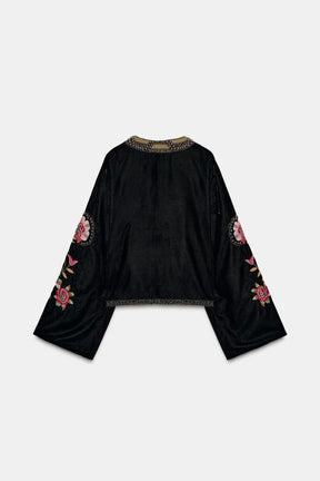 Samtjacke mit Blumenstickerei