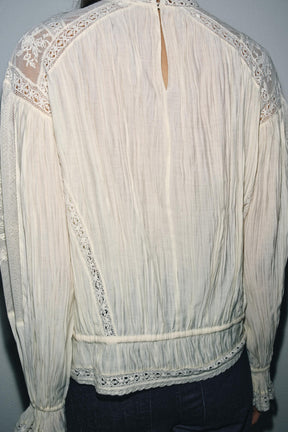 Embroidered Romantic Blouse