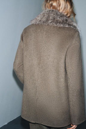 Kunstpelz aus Wollmischgewebe