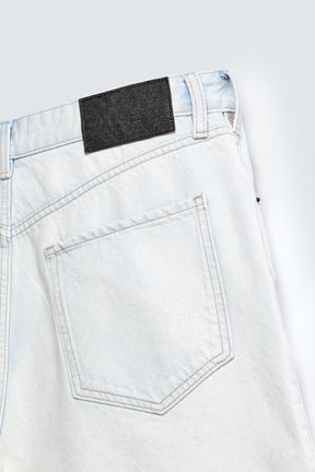 REGULAR FIT DENIM SHORTS - Image 9