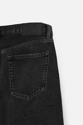 STRAIGHT-LEG DENIM BERMUDA SHORTS - Image 10