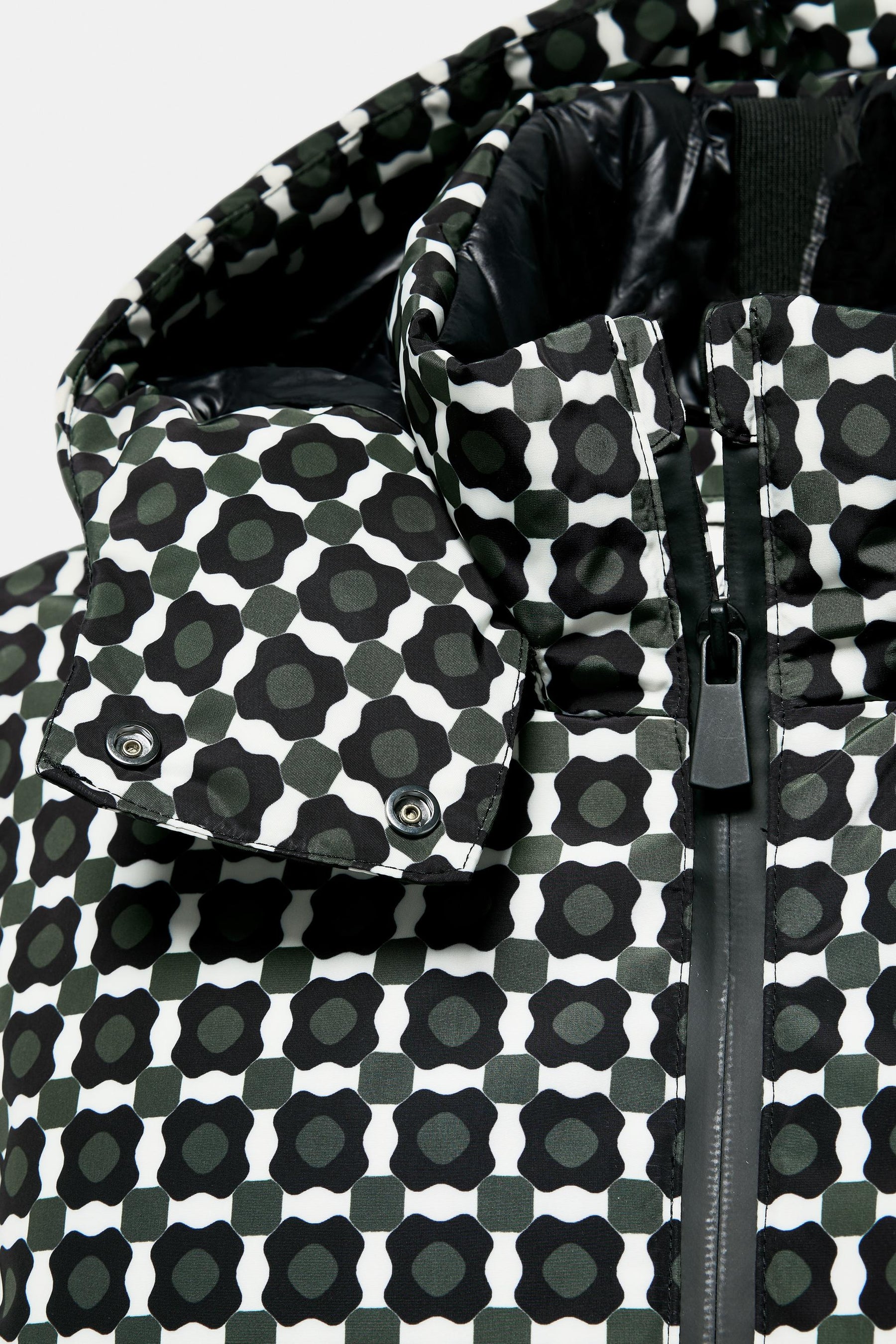 Wasserabweisende Daunenjacke