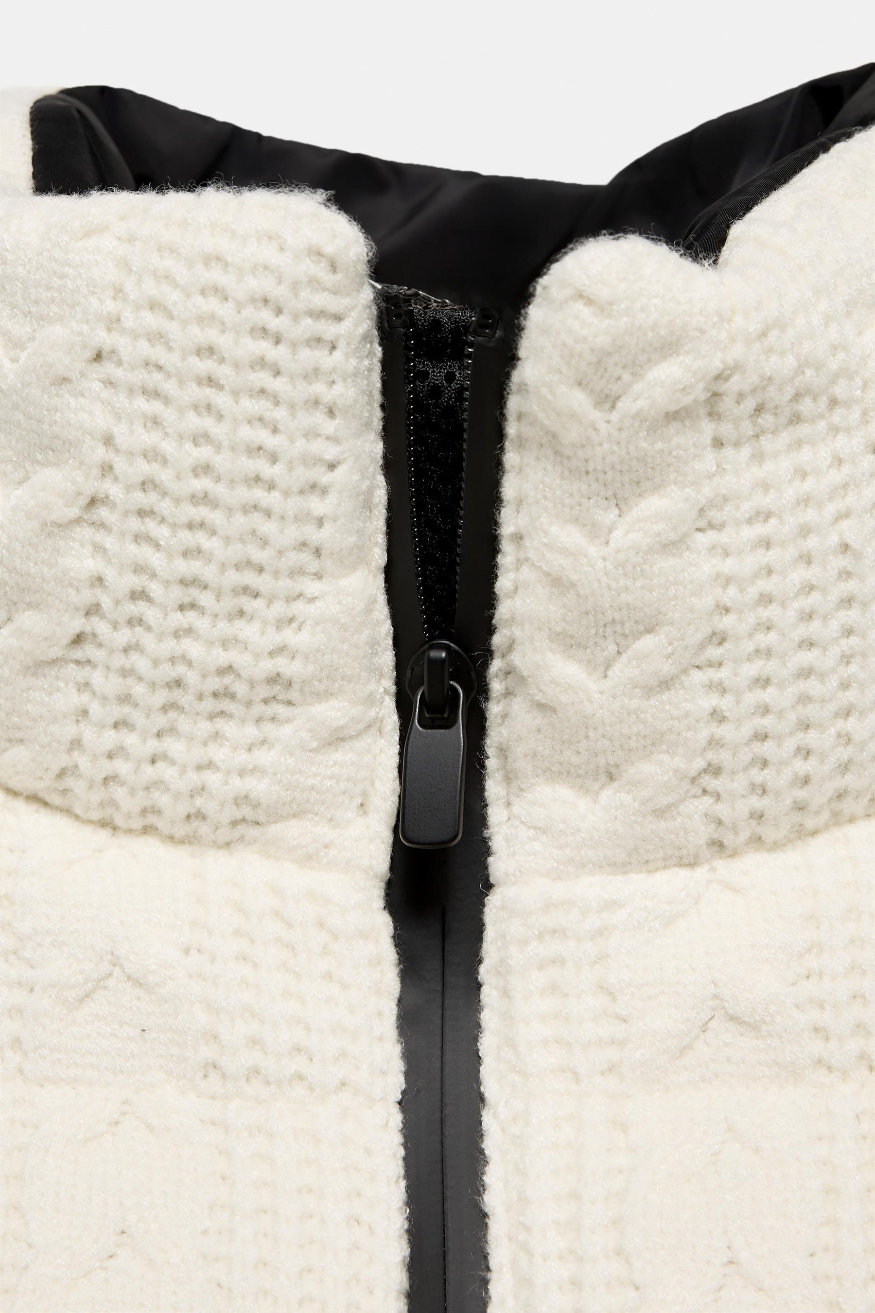 Steppjacke mit Reflektoren