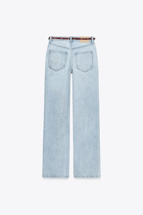 High-waist Jeans with Belt