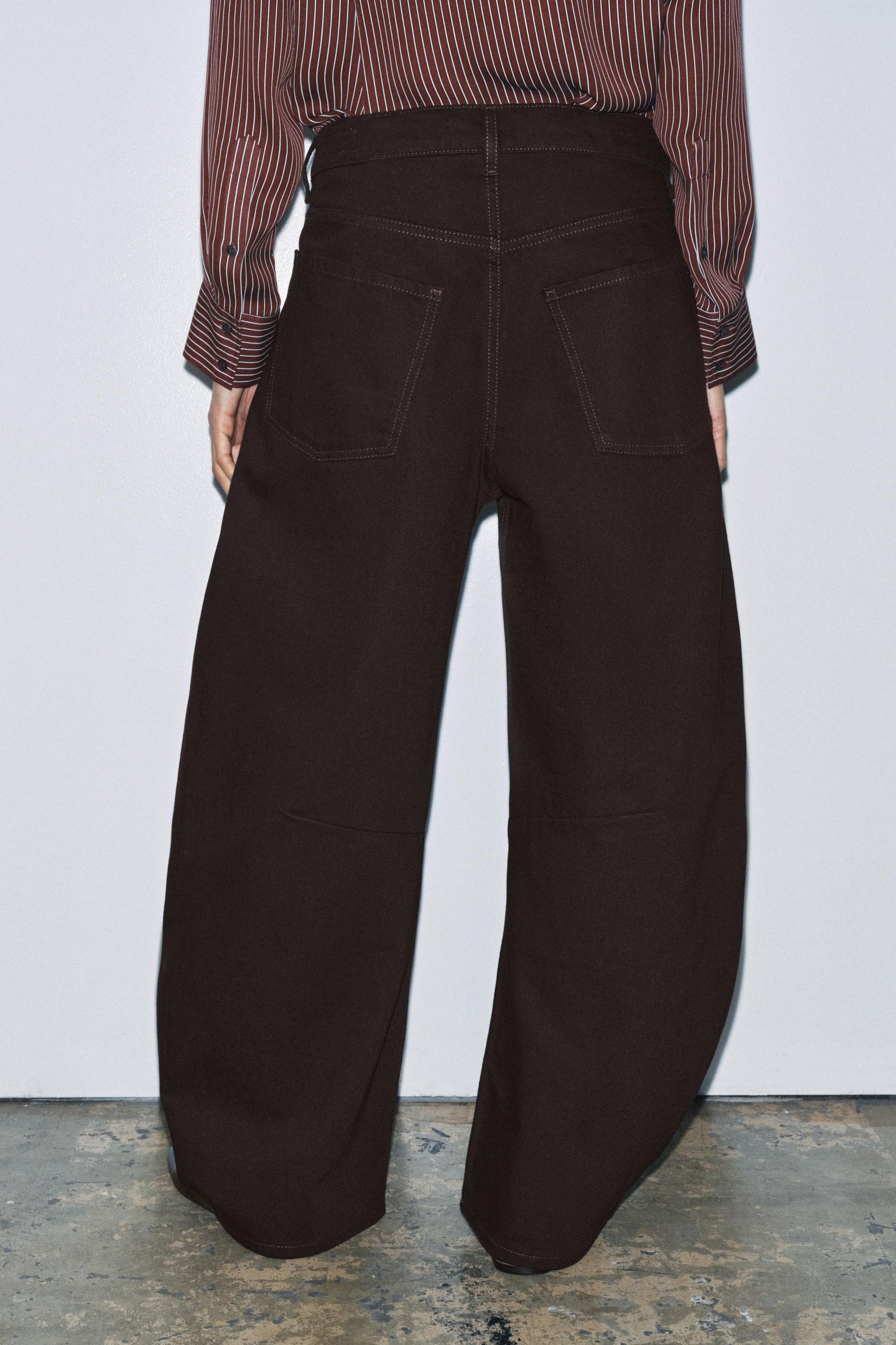 Mid-Waist Balloon Jeans