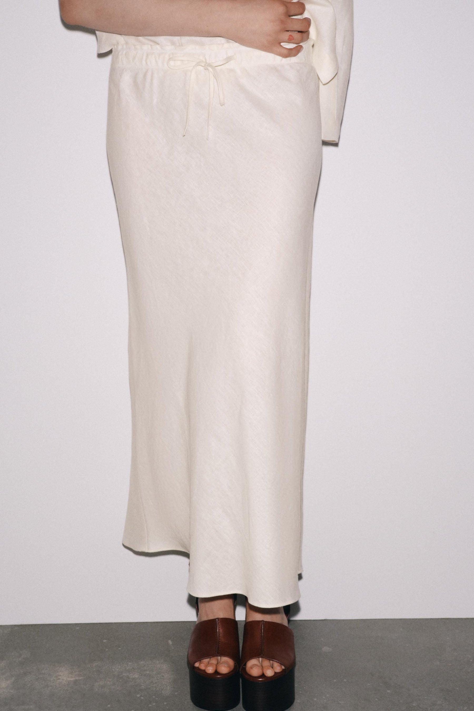 LINEN MIDI SKIRT