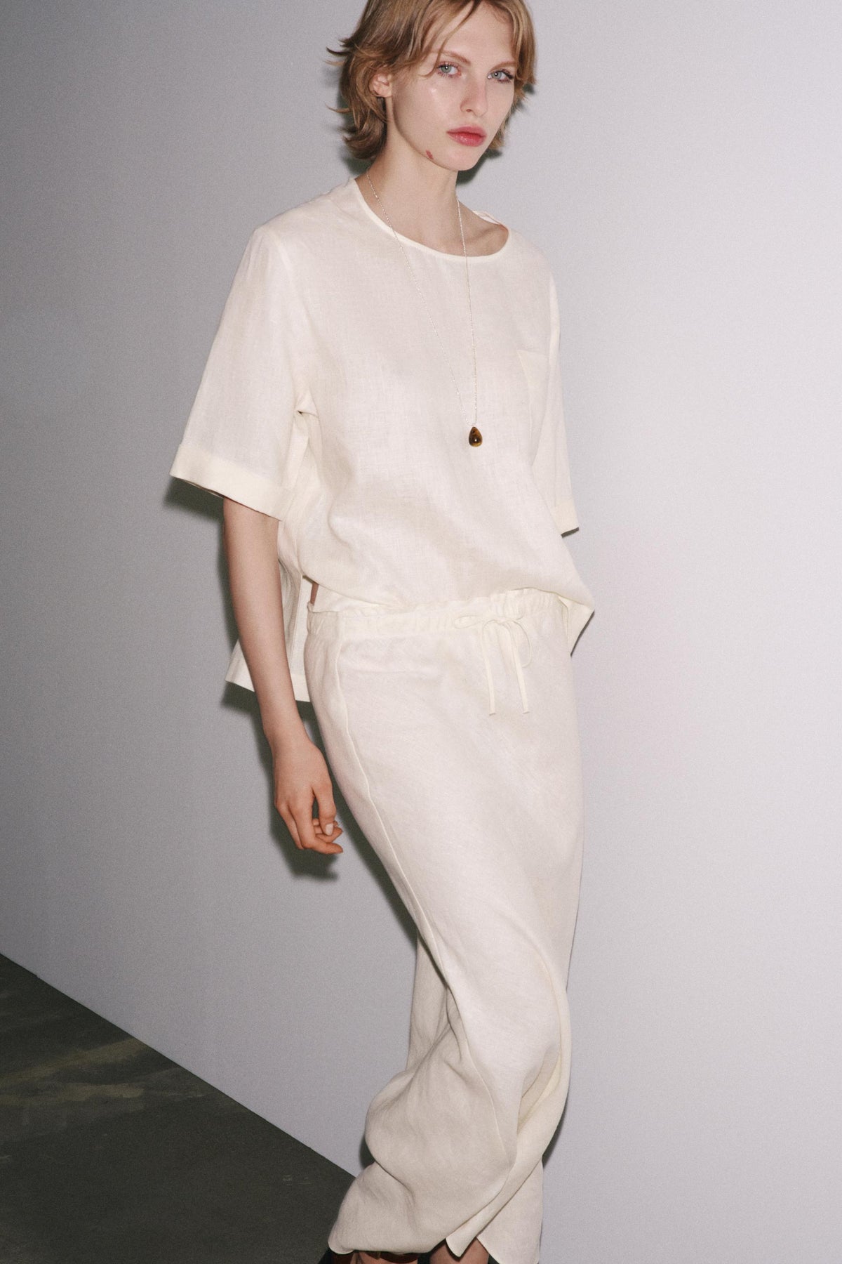 LINEN MIDI SKIRT