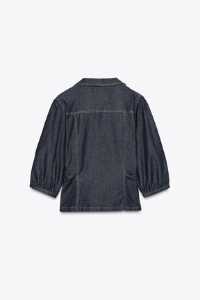 Figurbetonte Jeans mit Puffärmeln