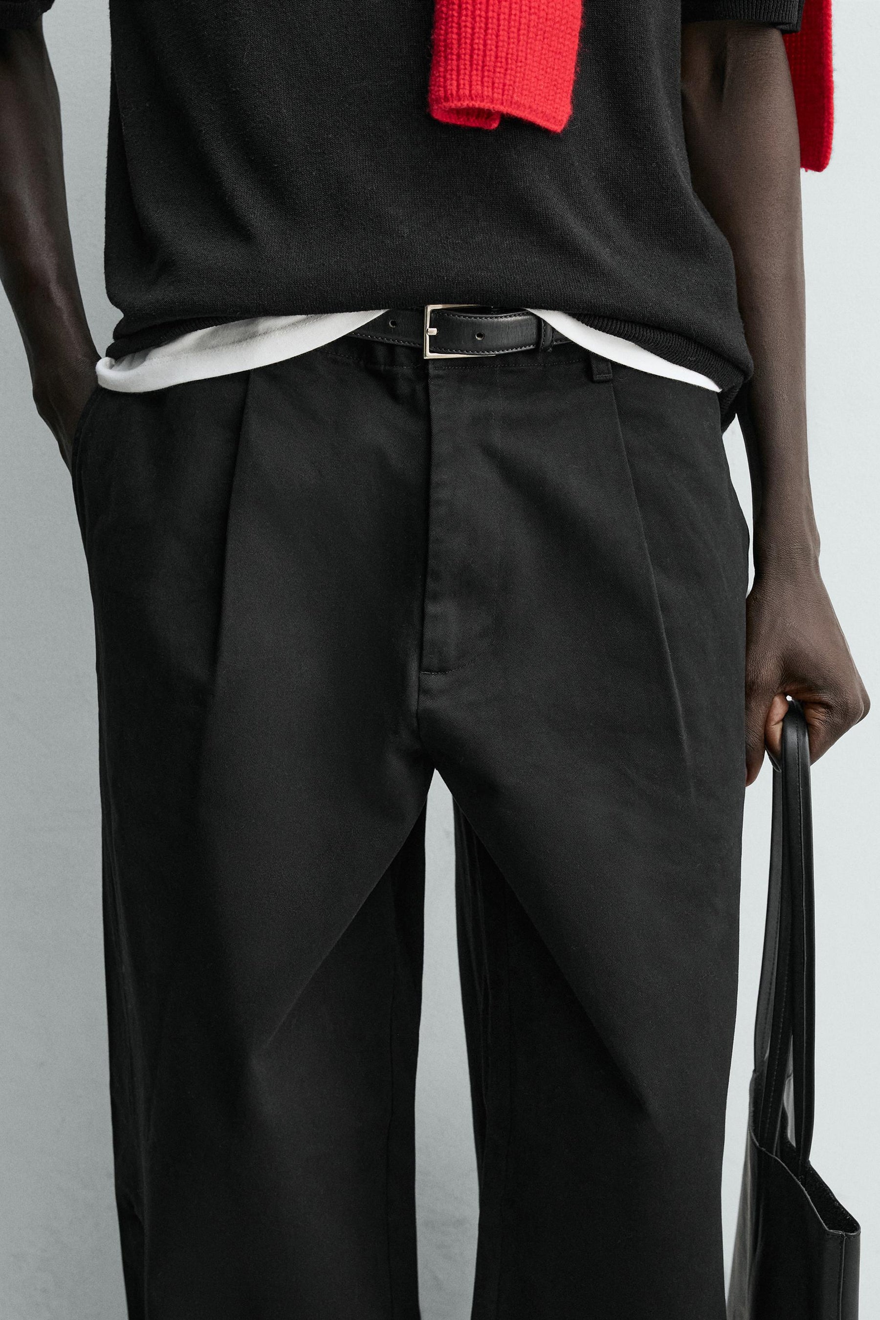 Wide Leg Pleated Trousers