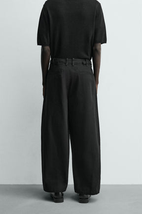 Wide Leg Pleated Trousers