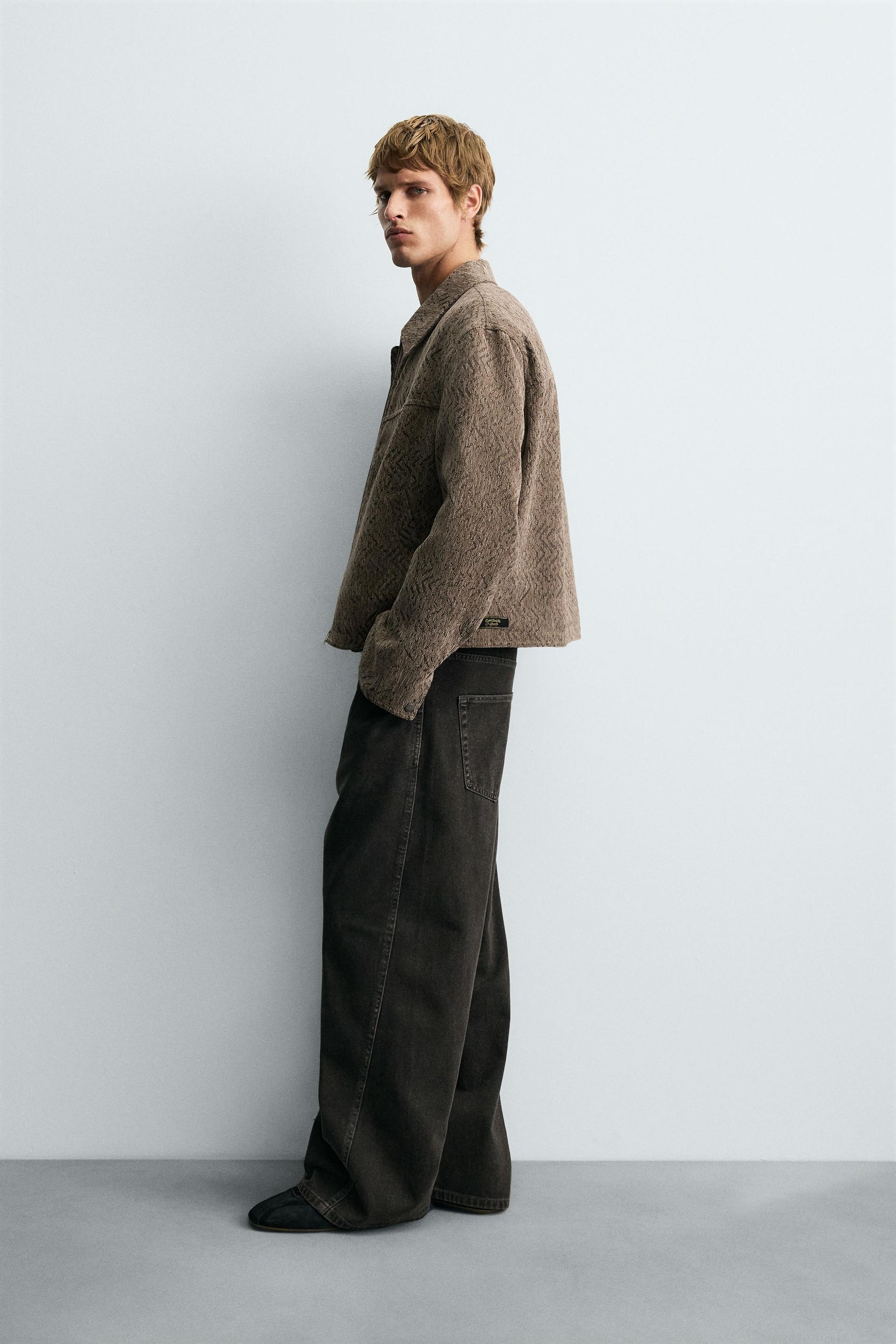 TEXTURED JACQUARD JACKET - Image 4