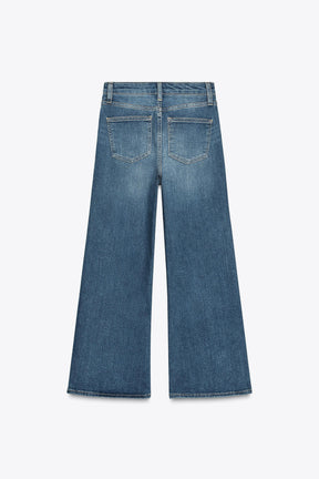 Wide-Leg High-Waist Jeans
