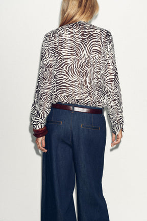 Bluse mit Tiermuster