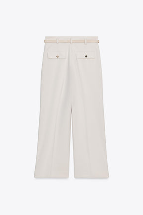 Cropped Trousers with Chain