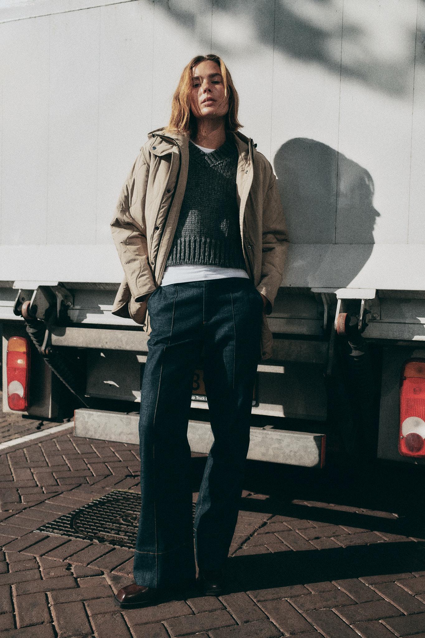 Water-repellent quilted jacket