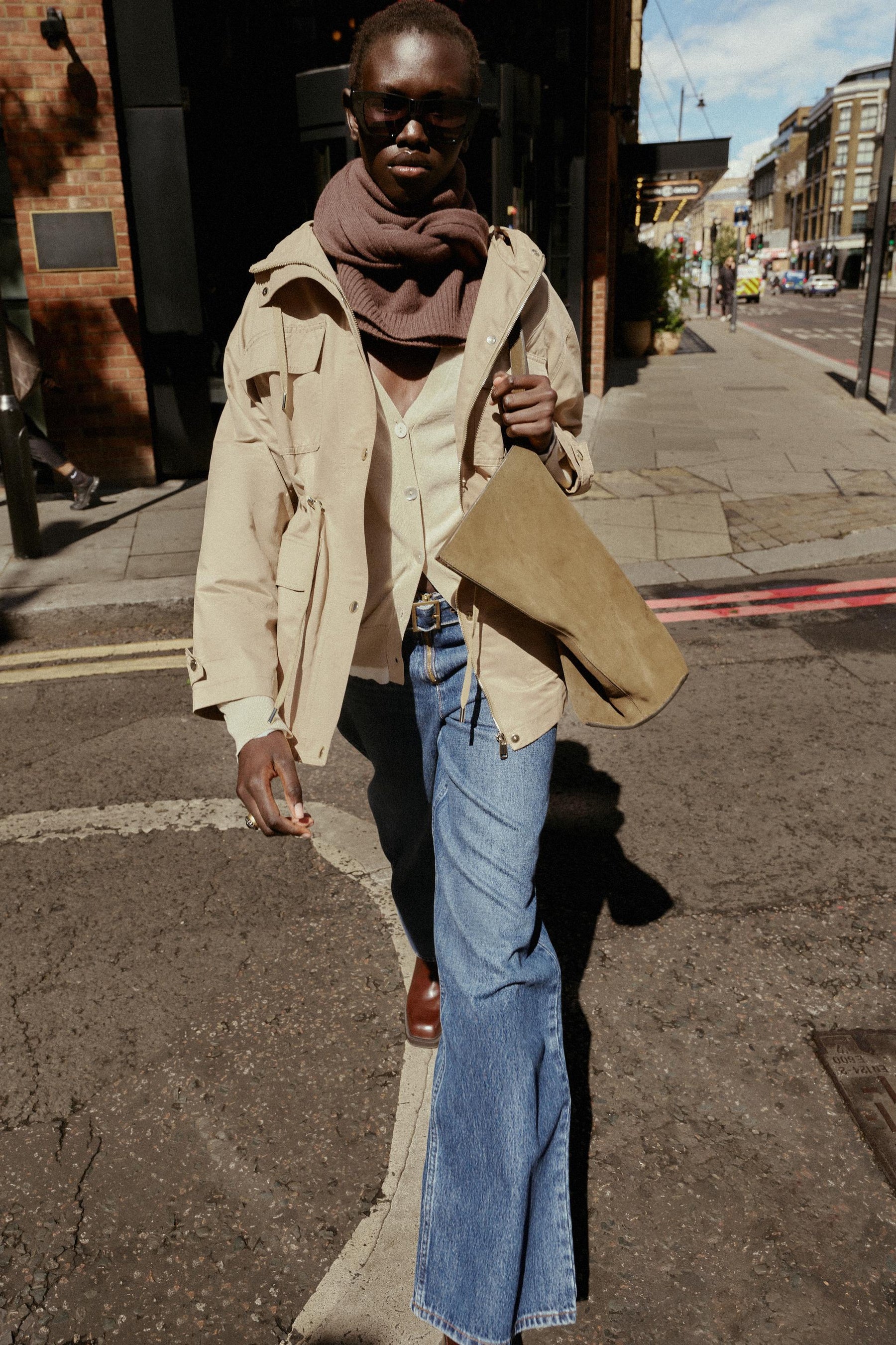 MULTI-POCKET HOODED JACKET